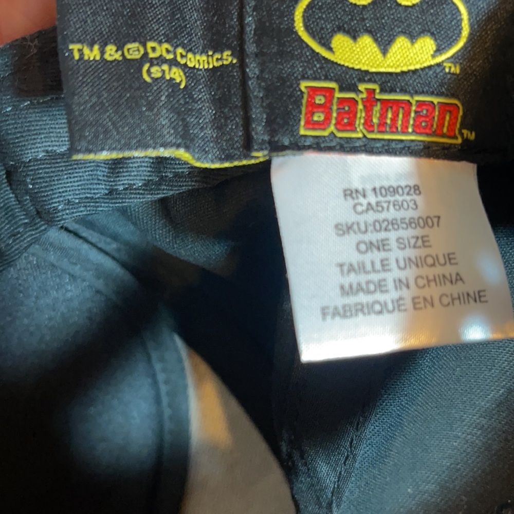 Batman Baseball Cap Dc Comics Black W/WHITE SPLATTER One Size EUC - Picture 5 of 5